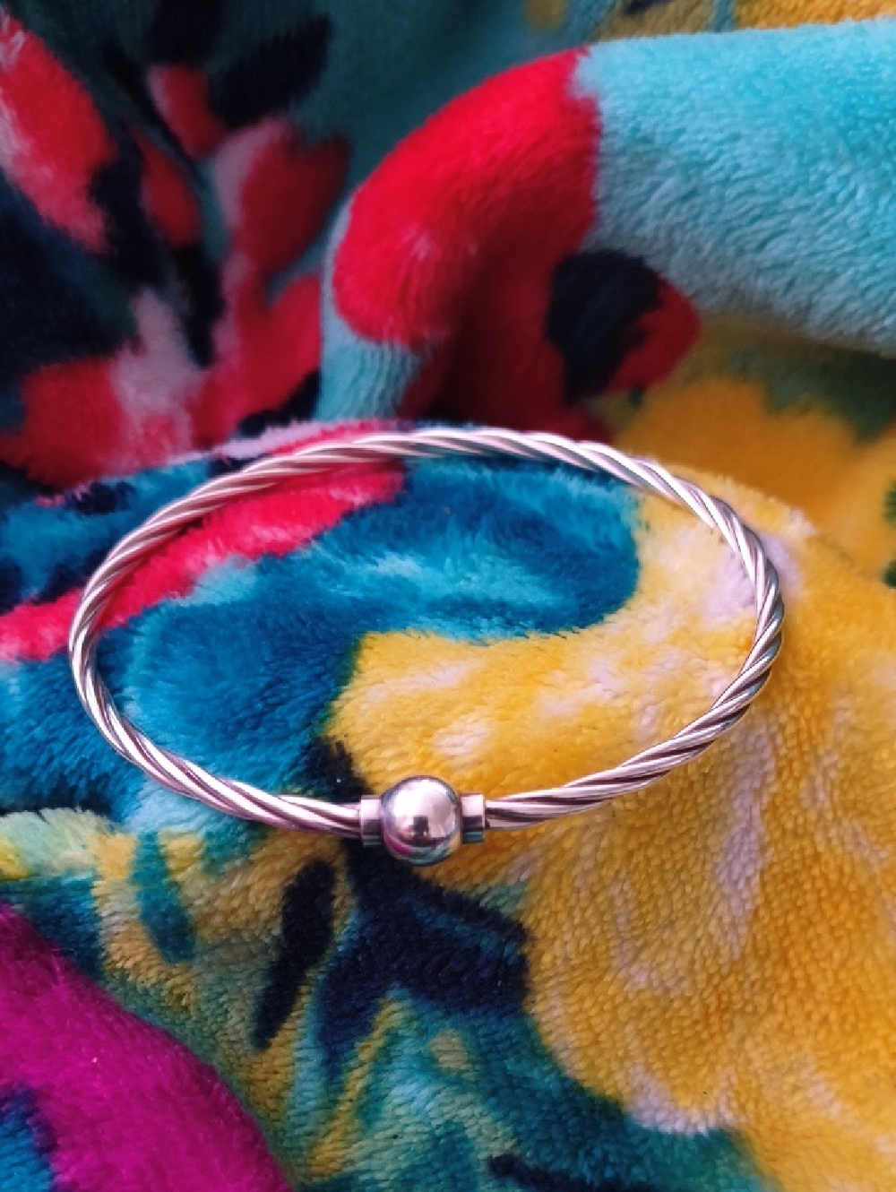 Twisted Sterling Silver Bangle With Ball Screw Closure